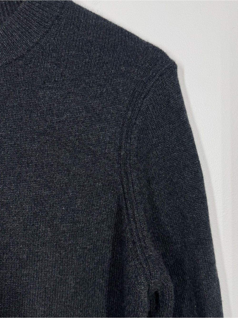 COS Jumper Womens Small Black Dark Gray Cashmere Luxury Crew Neck Knit Sweater - Picture 5 of 9